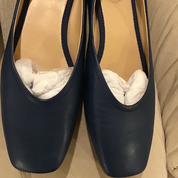 Franco Sarto Navy Blue leather Flat slip on Shoes Size 9 1/2 - Picture 4 of 5